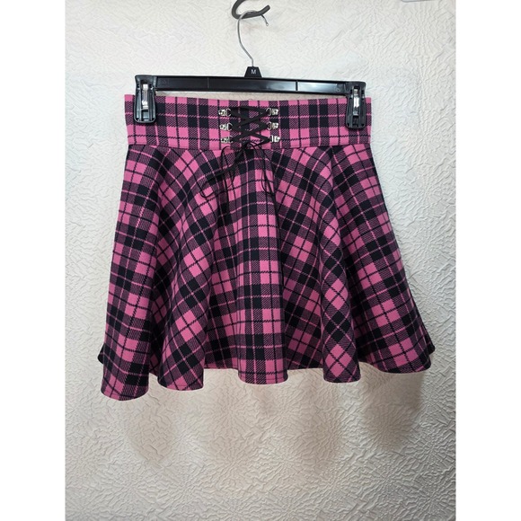 Hot Topic Dresses & Skirts - Hot Topic Skater Skirt Womens Medium Pink Black Plaid Good Lace Up Corset Emo